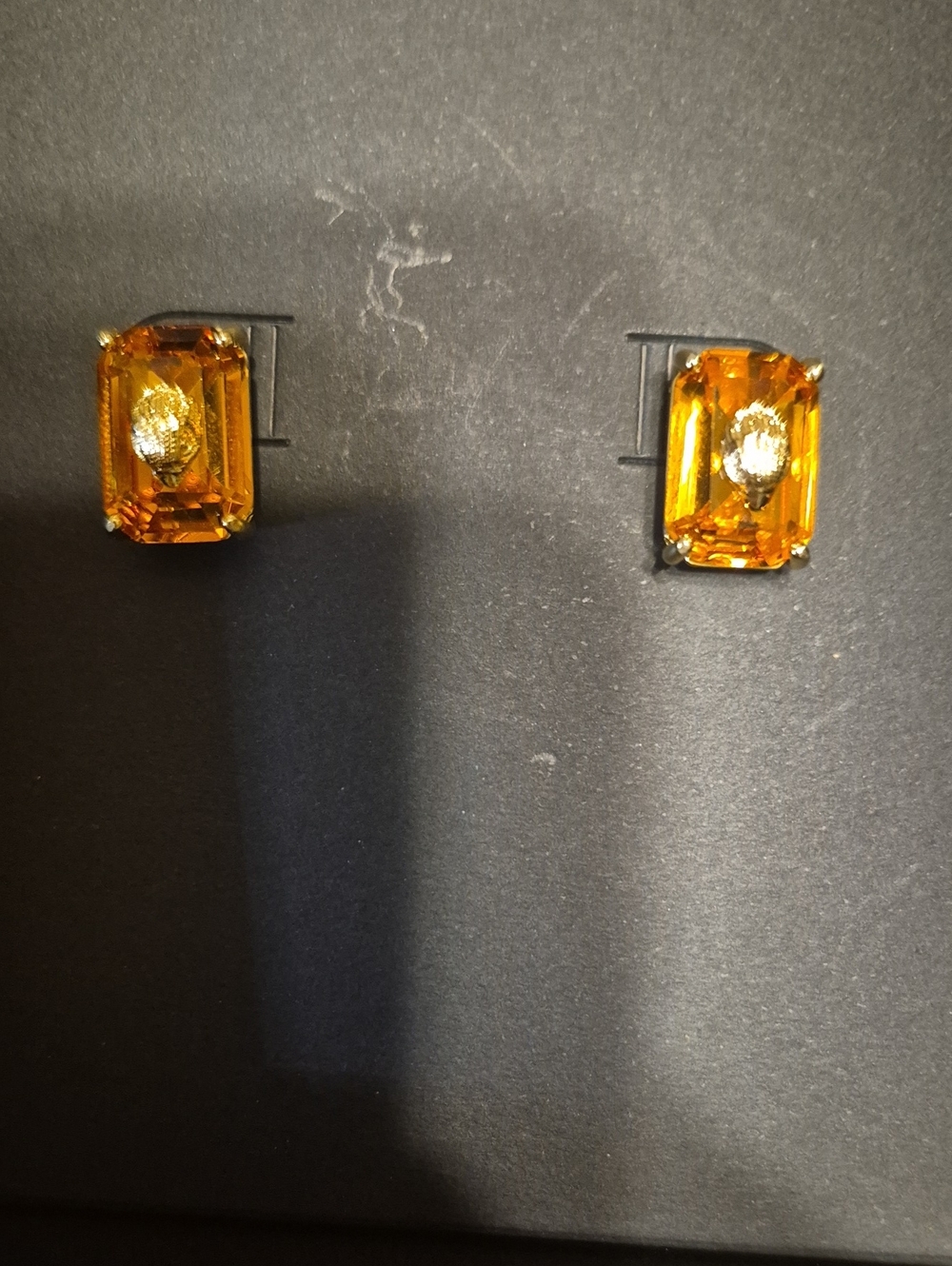 Kurt Geiger Earrings Amber-Orange Rectangular Crystal .NWT - Picture 3 of 4